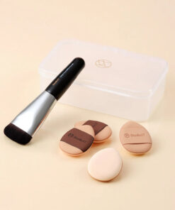 STUDIO17 Skinfit makeup kit (Puff 4ea+Foundation Brush
 1ea)