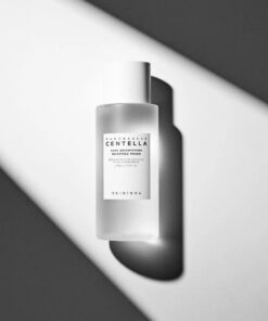 SKIN1004 Madagascar Centella Tone Brightening Boosting
 Toner 210ml