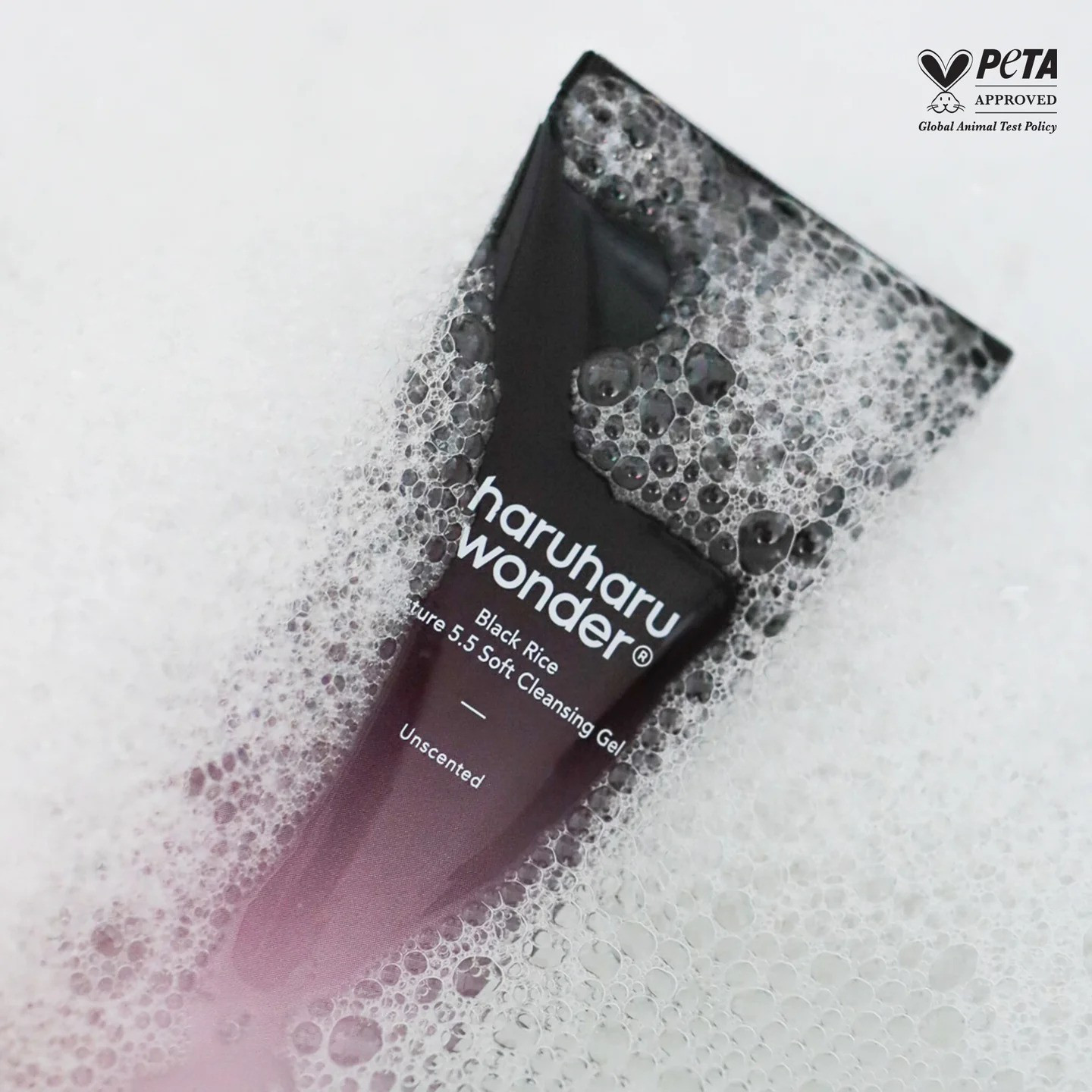 Haruharu Wonder Black Rice Moisture 5.5 Soft
Cleansing Gel 100ml